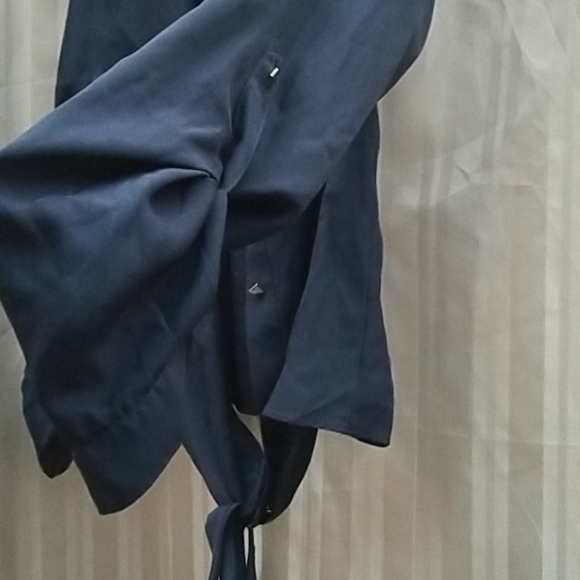 Blouse - Picture 4 of 6